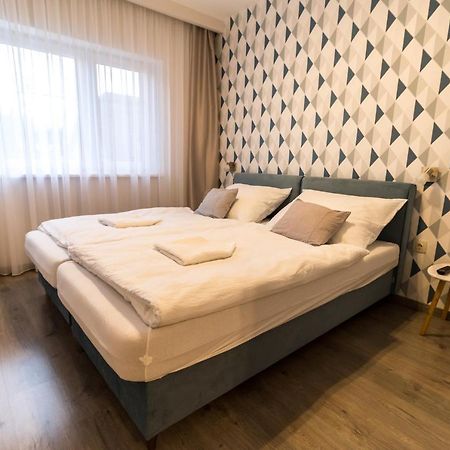 Thermal Lux Weninger Apartman Kiskunhalas Εξωτερικό φωτογραφία